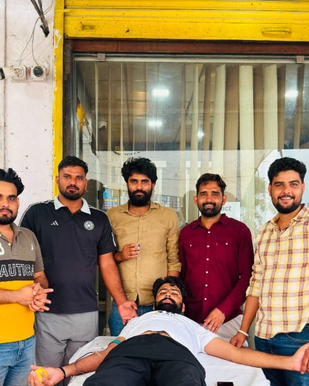 Group of friends who came together to donate blood at the Allomart Pharmacy camp in Rajawas, Jaipur