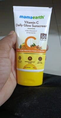 Mamaearth Vitamin C Daily Glow Sunscreen